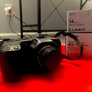 BLACK MAGIC POCKET 4k w/ Two Lenses